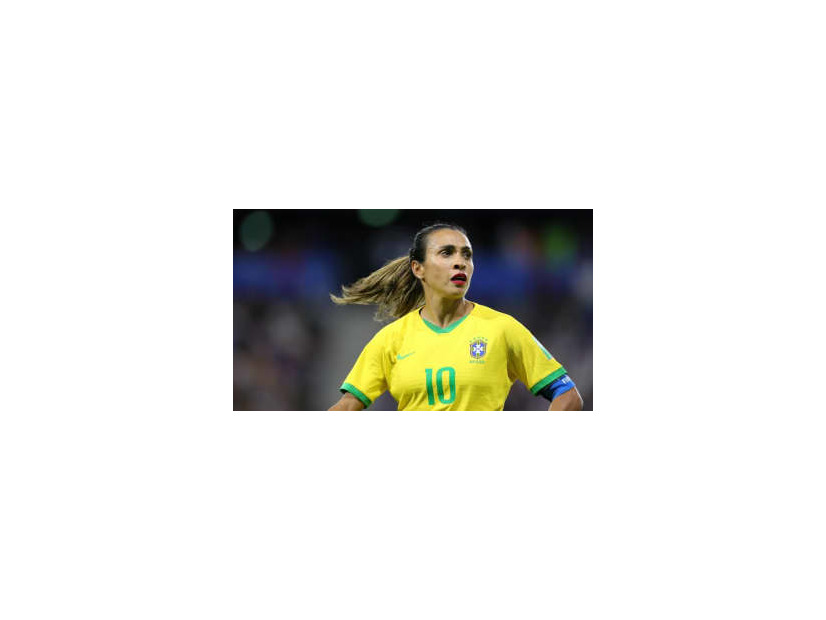 ブラジル女子代表マルタ、チームメイトの女子選手と結婚