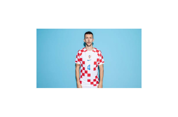 日本と戦うW杯クロアチア代表ペリシッチ、FWなのに「背番号4」な理由とは
