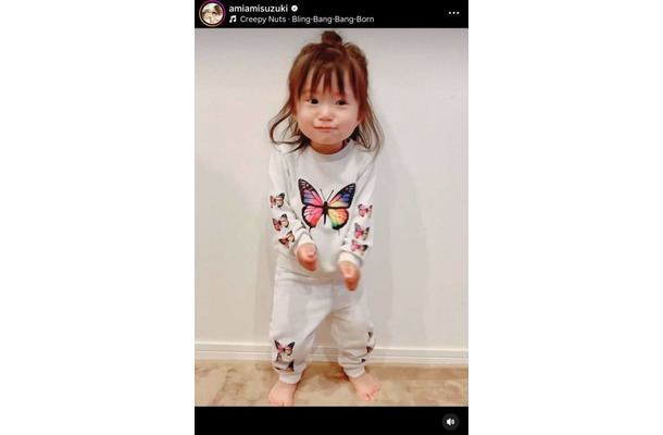 「ママそっくり」鈴木亜美、1歳長女のダンス姿に反響「めっちゃ可愛い」「将来が楽しみ」
