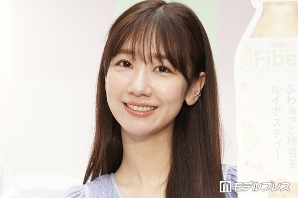 柏木由紀、白のワンショルドレスで美肩際立つ「女神のよう」「さすがのスタイル」の声 | NewsCafe