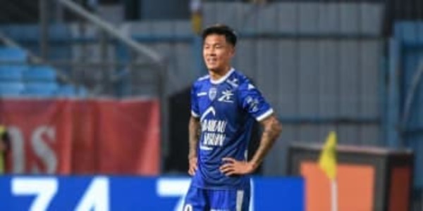 似てるかな 本田圭佑 S ランスに移籍した韓国人fwと間違われる Newscafe