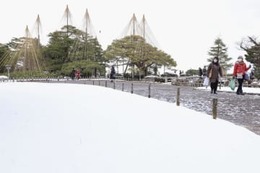 今冬初めて、各地で大雪 画像