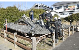 雲仙、土石流被害の家屋解体 画像