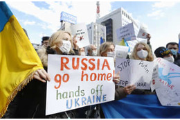 ウクライナ出身者らが抗議活動 画像