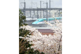 東北新幹線1カ月ぶり全通 画像