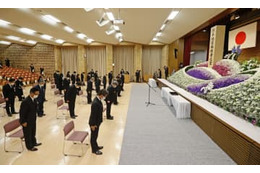 熊本地震で犠牲、276人哀悼 画像