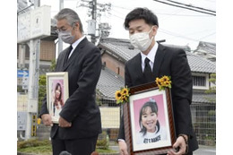 暴走事故から10年、遺族が法要 画像