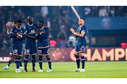 PSG、優勝なのにブーイング…エムバペは“お祝い拒否”をどう思ったのか 画像