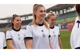 ドイツ女子代表、“7連覇”を目指すEURO2022に向けた新ユニフォーム発表！ 画像