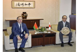 ベラルーシ大使が広島訪問 画像