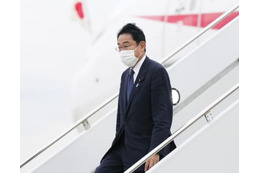 首相、NPTで米国到着 画像