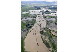 5県で17河川が氾濫、土石流も 画像
