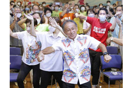 沖縄知事に玉城氏再選 画像