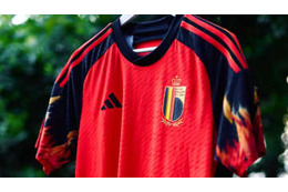 ベルギー代表、カタールW杯に向けた新ユニフォーム発表！「悪魔と炎の合体デザイン」 画像