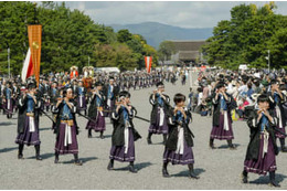 京都・時代祭で落馬事故2件 画像