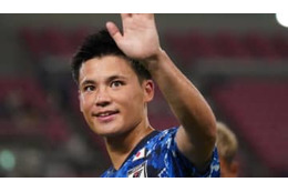 宮市亮、野球選手に転向！？横浜ベイスターズバッテリーは苦笑い！？ 画像