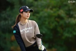 松田鈴英、新垣比菜が首位で最終日ヘ　青山加織は3位 画像