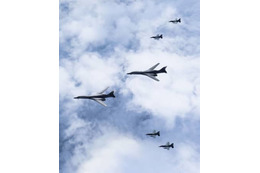 空自と米軍、九州北西で連日訓練 画像