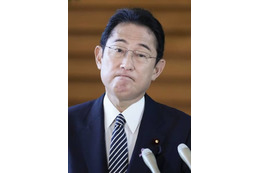 首相、領収書の不備認める 画像