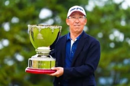 渡部光洋がプレーオフ制してシニア初優勝　プラヤド・マークセンは7連勝ならず 画像