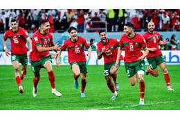 W杯でスペイン撃破のモロッコ、脳損傷で引退のヌーリに勝利を捧げる 「感動的」 画像