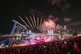 未来型花火エンタメ「STAR ISLAND」3年ぶりシンガポール開催、1万発花火で2023年幕開けド派手に祝う 画像