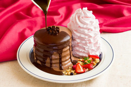 エッグスンシングス「メルティショコラパンケーキ」チョコづくしのバレンタイン限定メニュー 画像