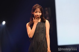 「今日好き」石川翔鈴、“あざとさ”意識コーデから二の腕スラリ＜GAKUSEI RUNWAY＞ 画像