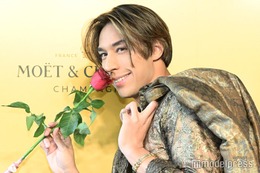 「バチェロレッテ」當間ローズ、高校時代の学生証写真公開「これでも生徒会長でした」 画像