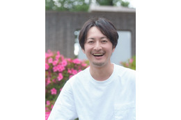 「仮面ライダー」「セーラームーン」など出演・渋江譲二、結婚発表 ソロの“白シャツ写真”で報告 画像
