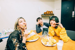 3人組ガールズバンドHump Back、メンバーの妊娠発表 ライブ活動は一時休止 画像