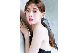 中村里帆、色白美ボディにうっとり 「週刊ヤングジャンプ」初登場で初グラビア披露 画像
