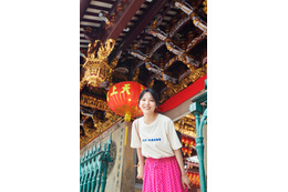 乃木坂46早川聖来、お団子ヘアでチャイナタウン満喫　卒業記念写真集新規カット＆書店特典・パネル展情報解禁 画像