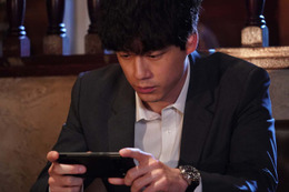 ＜CODE―願いの代償―第2話＞二宮、フリー記者・椎名に取引持ち掛けられる 画像