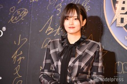 山本彩、誕生日にハイトーンヘア姿披露「自由気ままに楽しむぞ」 画像