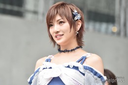 元AKB48岡田奈々、“タトゥー”公開「スカート捲ると実は」SEXYショットに反響 画像