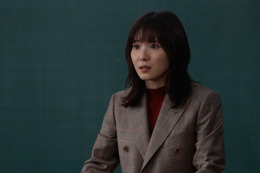 「最高の教師」里奈（松岡茉優）が訴えたいじめへの“鋭い指摘”「強烈な初回」「現実にも通じる」 画像
