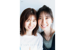 日向坂46金村美玖＆松田好花、仲良く密着 変化＆成長を語る「しんどいなと感じたら…」 画像