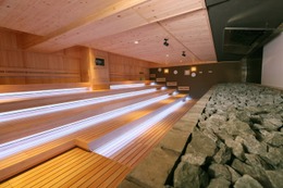 東大阪に温浴施設「花園温泉sauna kukka」サウナルームは生駒山を望む大型展望室など7タイプ 画像
