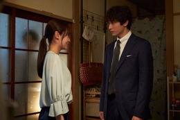 ＜癒やしのお隣さんには秘密がある 第4話＞藤子の弟・利宗、仁科の部屋に突撃 画像