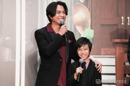 ジャニーズWEST重岡大毅、息子役・正垣湊都を“絶妙フォロー” 成長に感激も「ウルッと来ました」＜禁じられた遊び＞ 画像