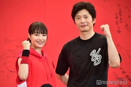 田中圭、広瀬すずと3ポイントシュートも「すずちゃん本当ごめん」と崩れ落ちる リベンジの結果は 画像