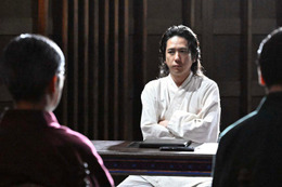 ＜VIVANT 第6話＞テロ組織“テント”の実体迫る 乃木の別人格「F」の秘密とは 画像