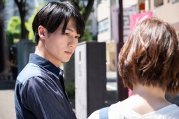 ＜結婚予定日 第3話＞結城が佳子にキス…本心明らかに 画像