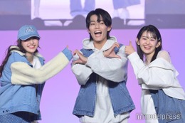 日向亘・加藤栞・藤村木音、仲良しランウェイで“W片想いハート” 会場沸く＜Seventeen 夏の学園祭2023＞ 画像