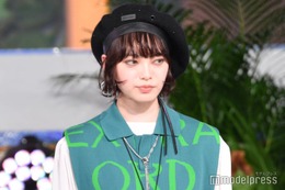 平手友梨奈「HYBE」移籍後初公の場“てちムロ”コンビに歓声湧く＜うちの弁護士は手がかかる＞ 画像