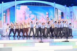 「イッテQ！」女芸人、耳の不自由な子ども達と総勢62人でインドナートゥダンスメドレー 視聴者にメッセージ＜24時間テレビ46＞ 画像