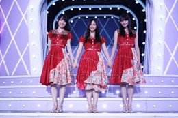 乃木坂46井上和・遠藤さくら・賀喜遥香が笑顔で手繋ぎ「乃木坂46新聞」アザーカット公開 画像