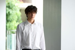 ＜癒やしのお隣さんには秘密がある 第9話＞仁科、藤子の会社に来訪 田辺から脅される？ 画像