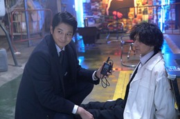 ＜警部補ダイマジン 最終話＞台場「殺人兵器」と激しく戦う “44”の真の目的・黒幕明らかに 画像